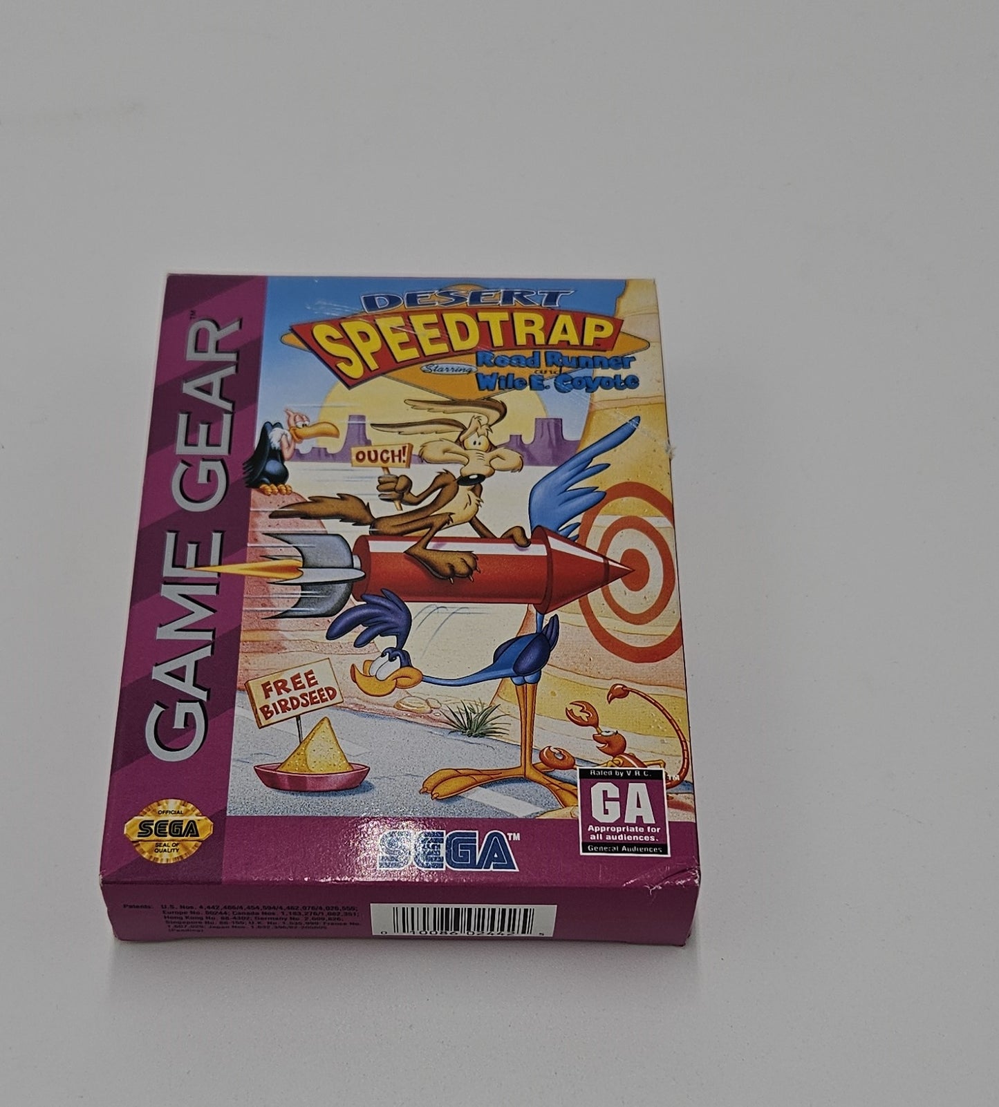 Desert Speedtrap starring Road Runner and Wile E. Coyote Game Gear