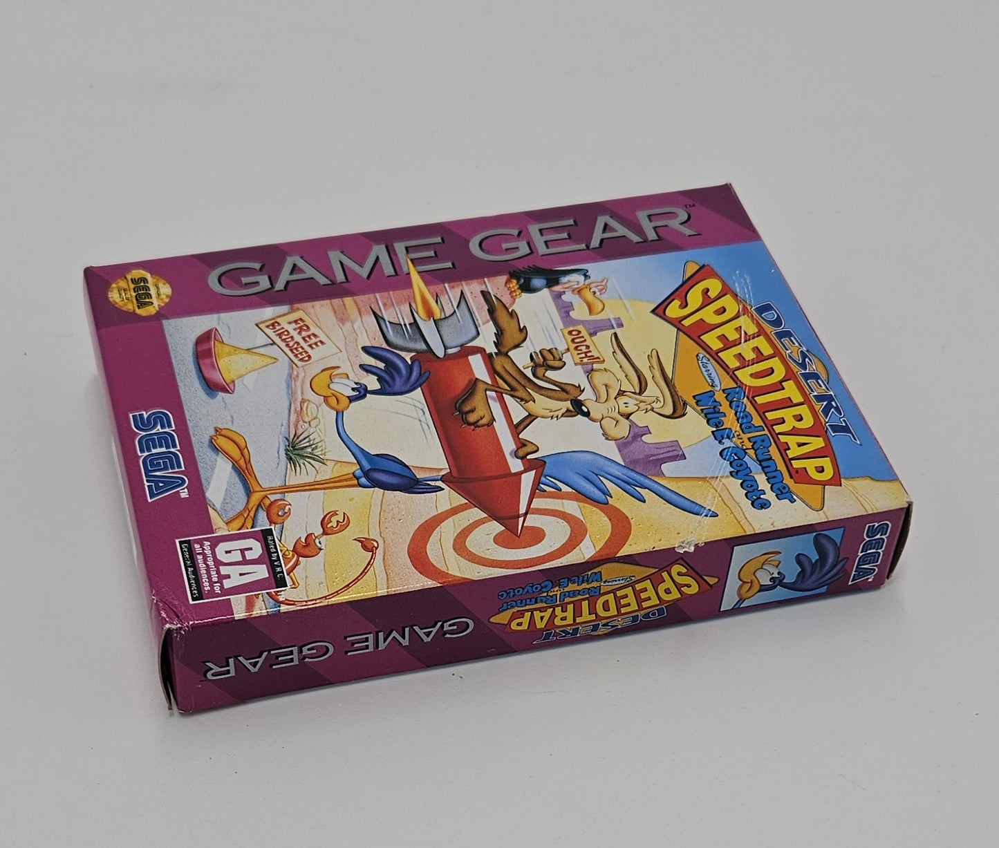 Desert Speedtrap starring Road Runner and Wile E. Coyote Game Gear